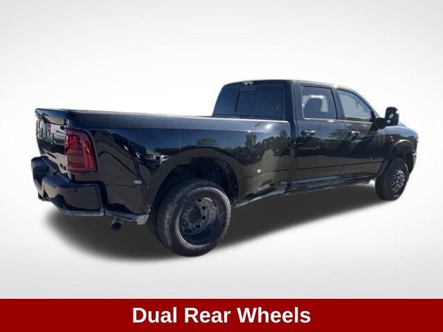 Used 2025 RAM 3500 Limited image 11