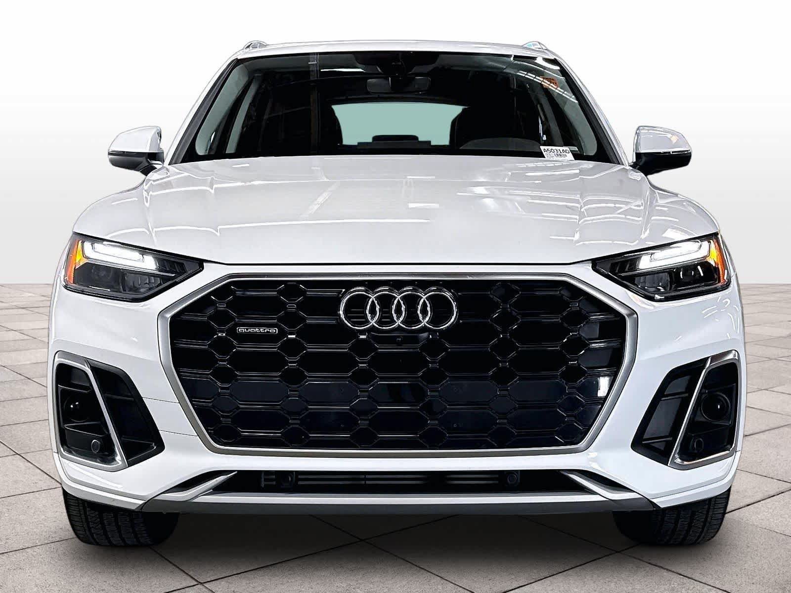 Used 2023 Audi Q5 2.0T Premium Plus w/ Premium Plus Package AWD/4WD image 3