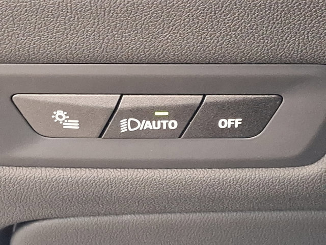 Certified 2024 BMW X5 xDrive40i w/ Premium Package image 25