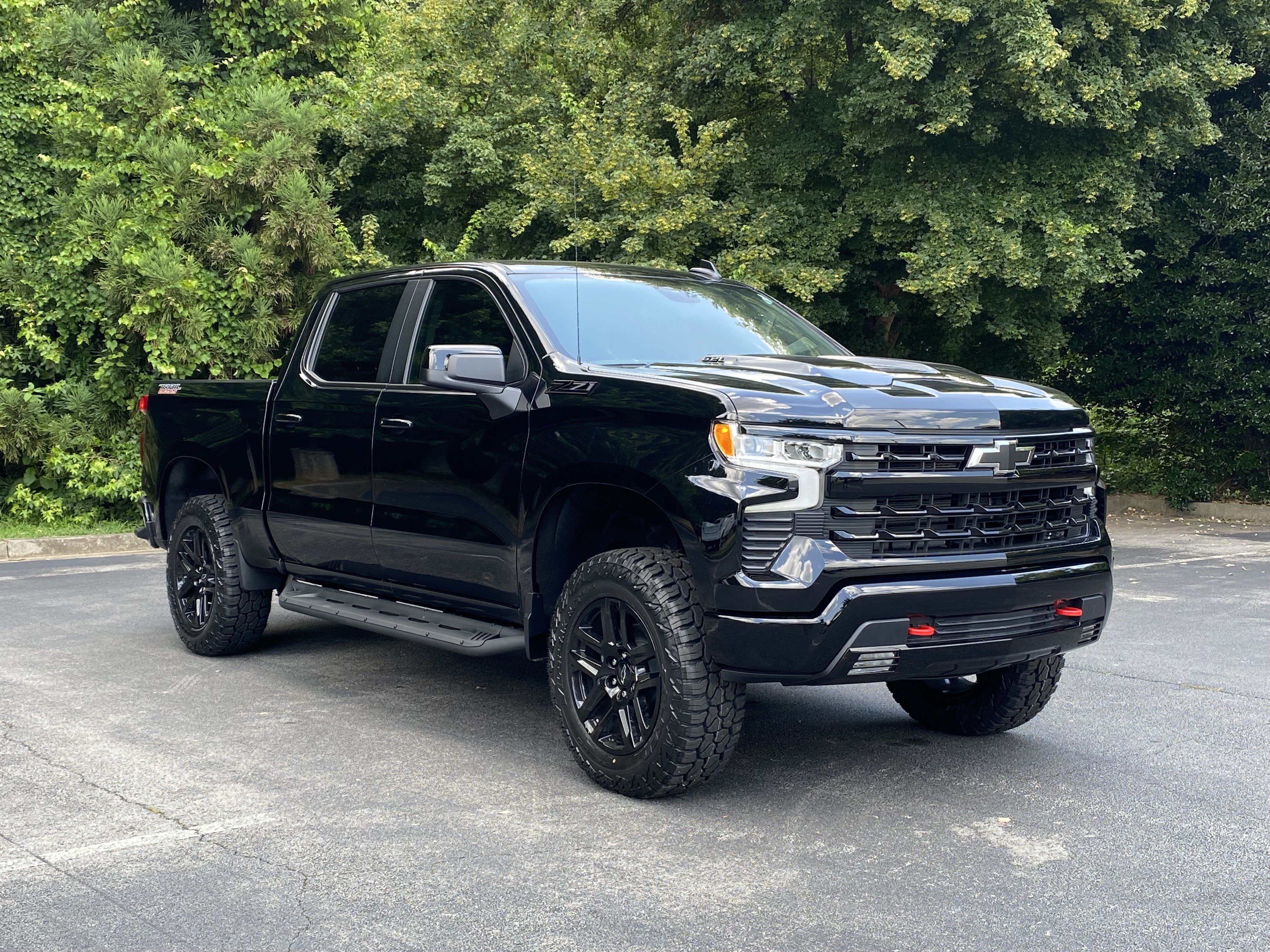 New 2026 Chevrolet Silverado 1500 LT Trail Boss w/ Convenience Package II AWD/4WD image 2