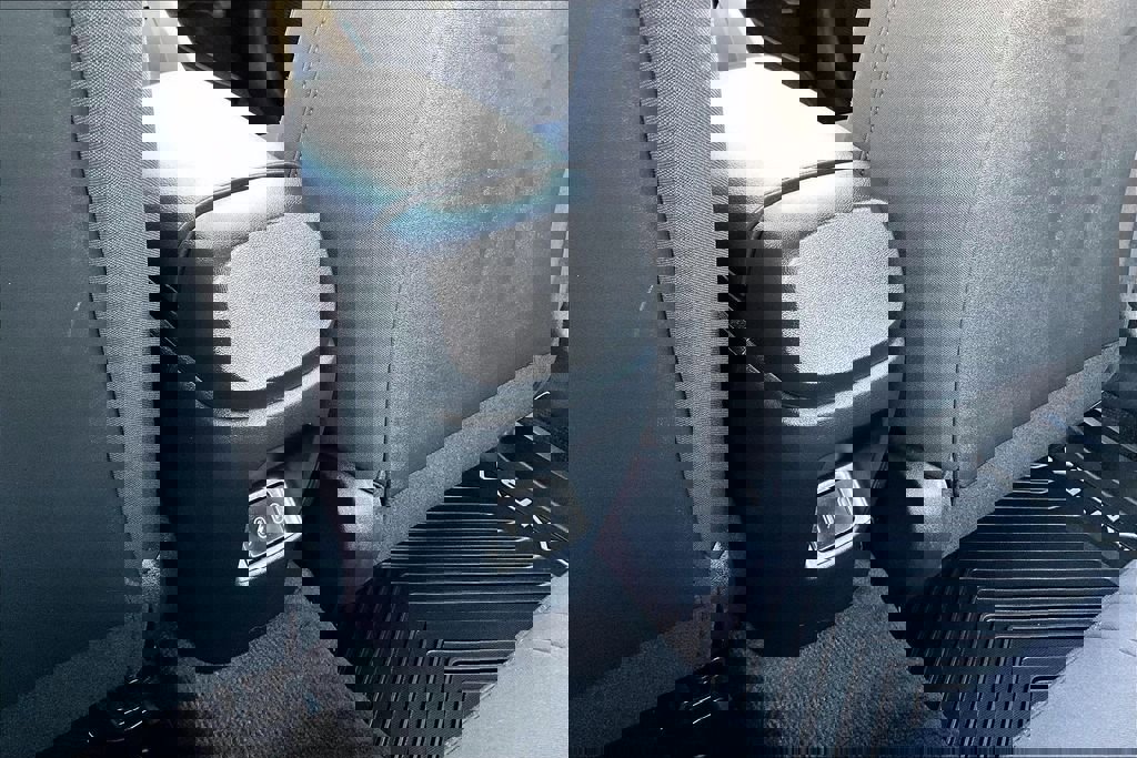 Used 2025 Hyundai Elantra Sport image 33