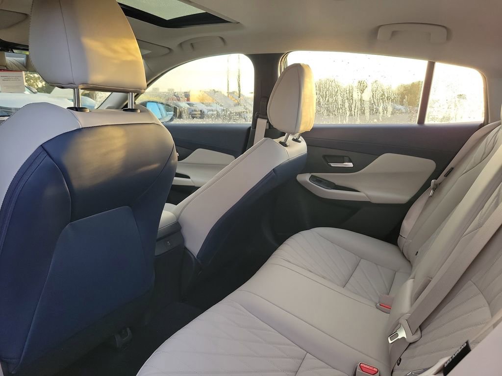 New 2026 Nissan Sentra SL w/ Floor Mat Package image 5