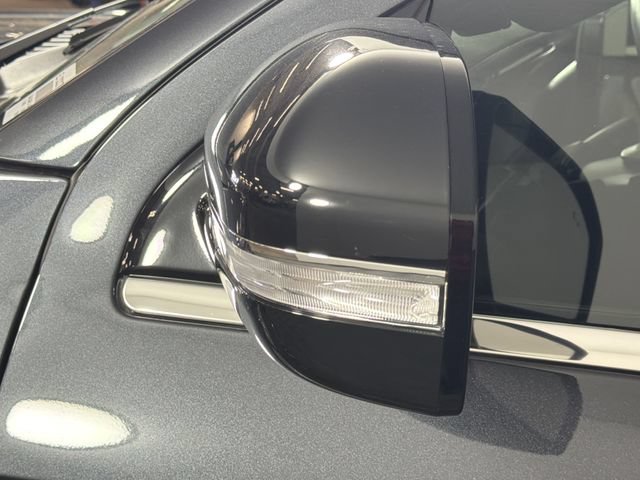 Used 2024 Lincoln Navigator Reserve AWD/4WD image 31