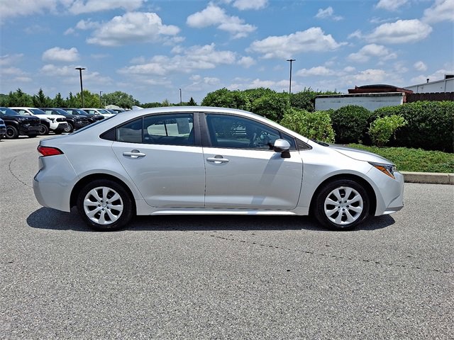 Used 2024 Toyota Corolla LE image 7