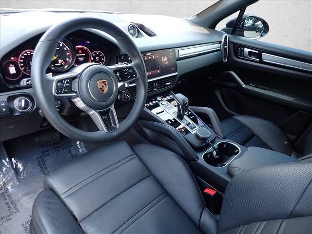 Used 2023 Porsche Cayenne Platinum Edition AWD/4WD image 10