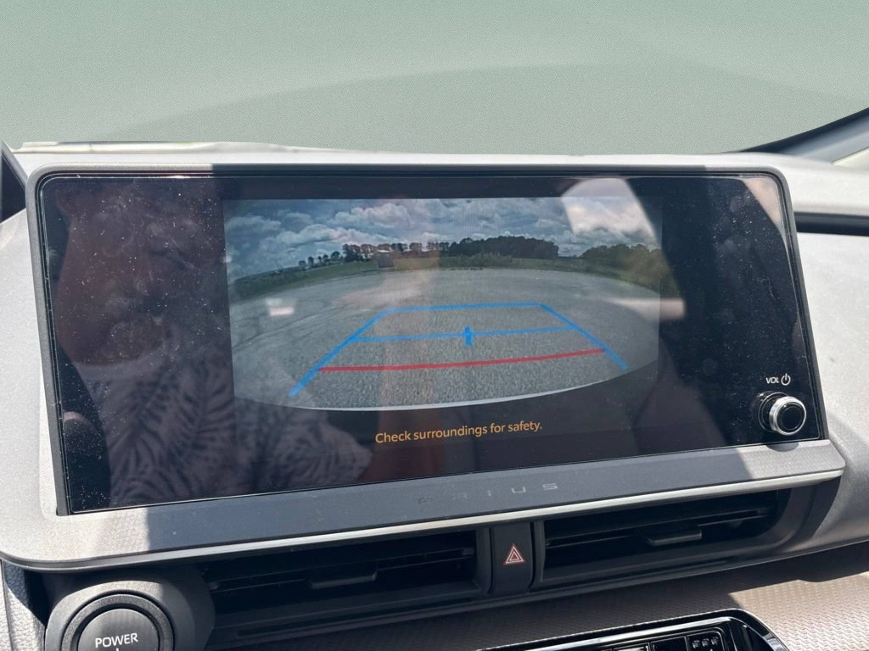 Certified 2024 Toyota Prius XLE FWD image 12