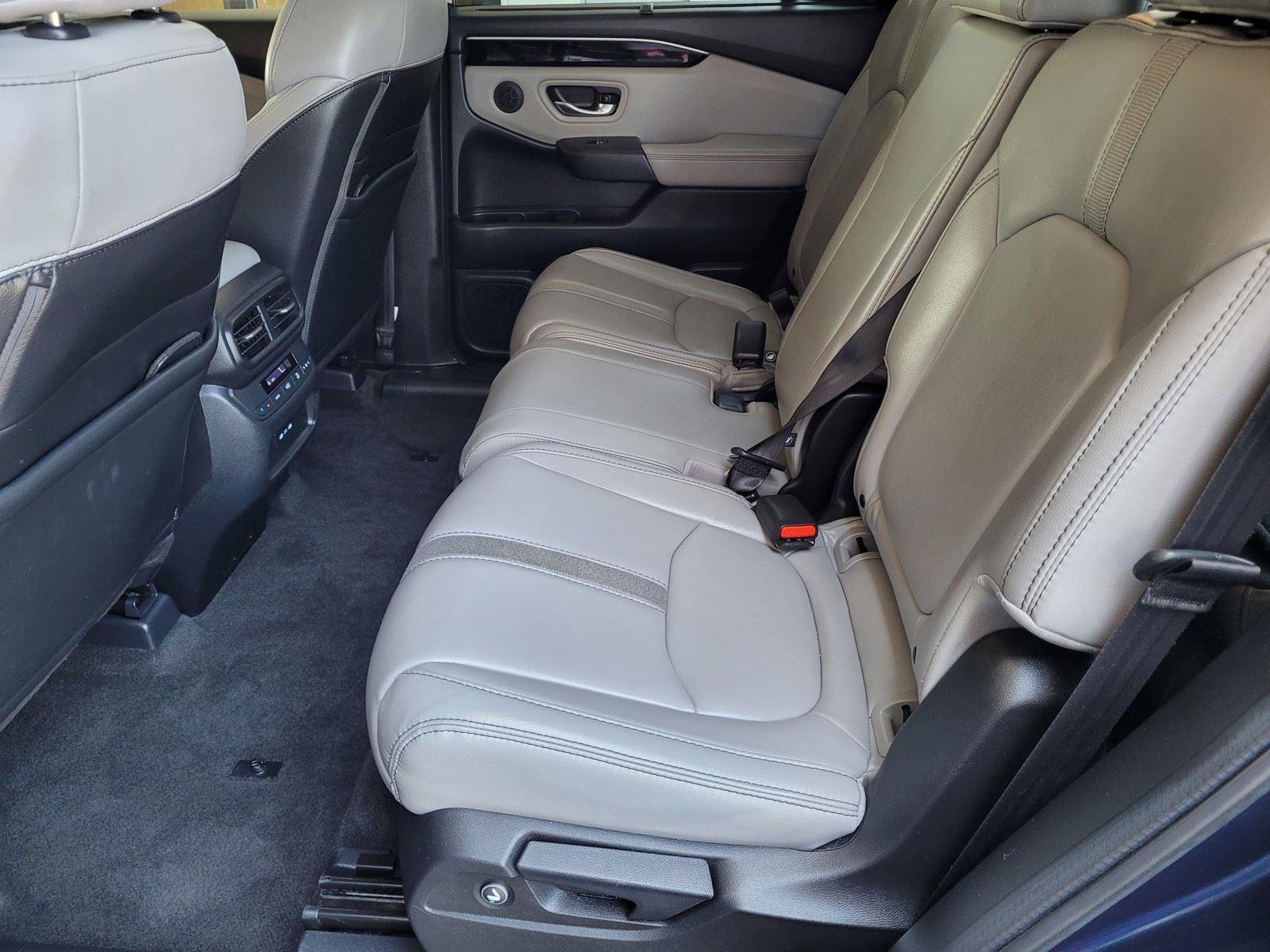 Used 2024 Honda Pilot Touring image 20