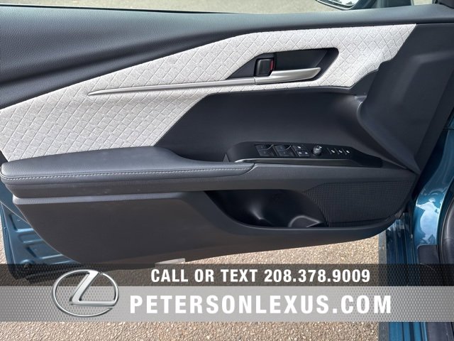 Used 2025 Toyota Camry XSE image 21