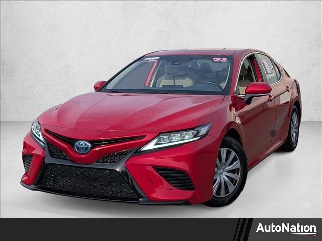 Used 2023 Toyota Camry LE image 1