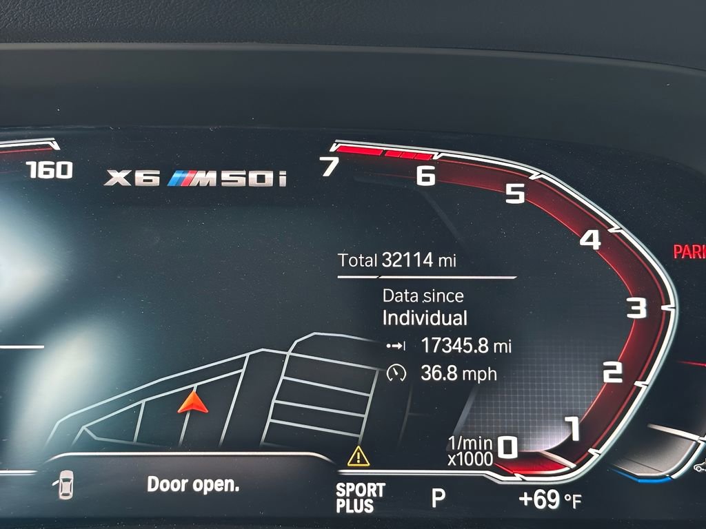 Used 2023 BMW X6 M50i w/ Parking Assistance Package image 14