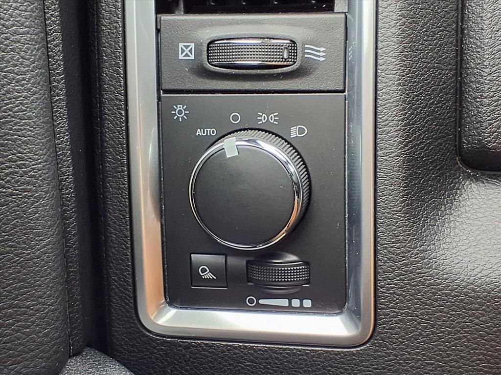 Used 2024 RAM 1500 Classic Warlock image 20