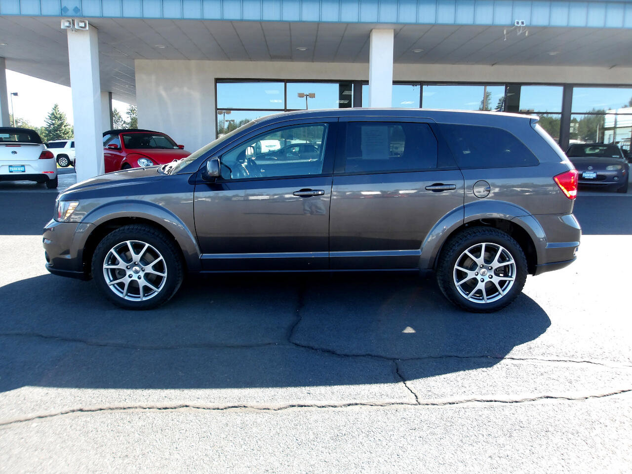 Used 2019 Dodge Journey GT image 2