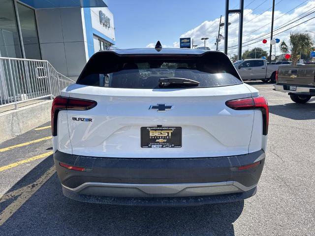 New 2026 Chevrolet Blazer EV LT image 6