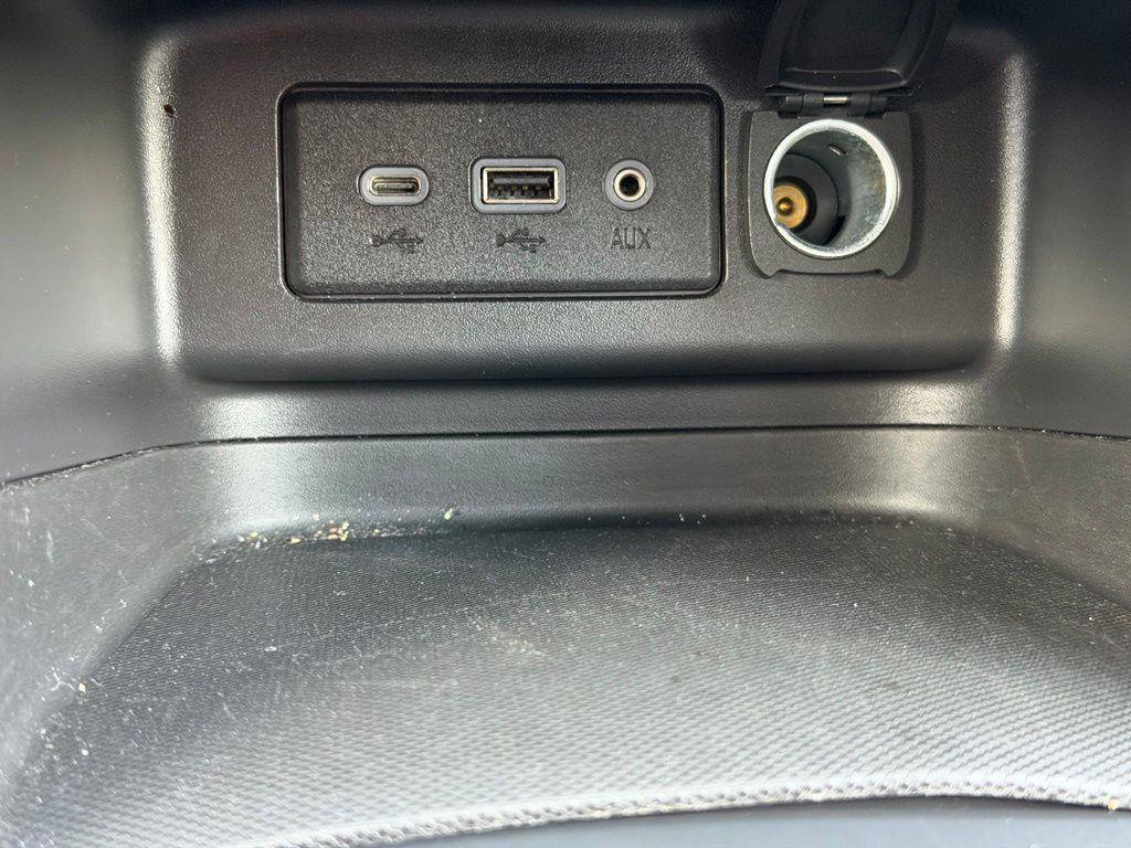 Used 2024 Chevrolet Equinox LT AWD/4WD image 20
