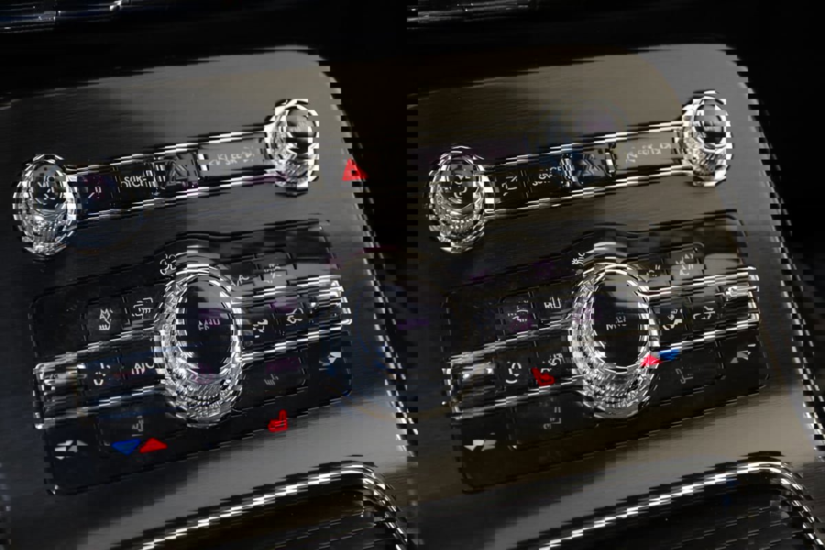 Used 2021 Lincoln Nautilus FWD w/ Equipment Group 101A image 24