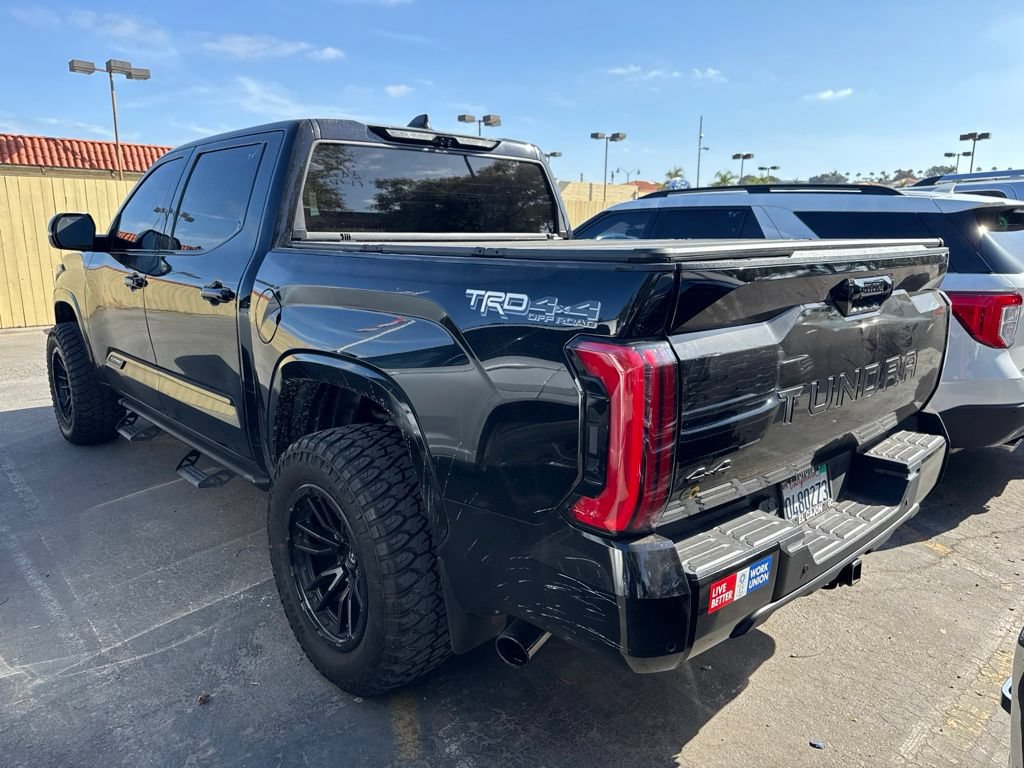 Used 2024 Toyota Tundra Platinum w/ TRD Off-Road Package AWD/4WD image 4