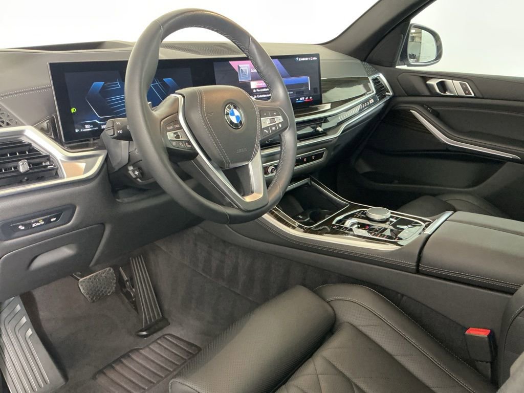 Certified 2025 BMW X5 sDrive40i w/ Parking Assistance Package RWD image 22