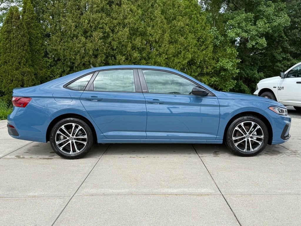 New 2026 Volkswagen Jetta Sport FWD image 7