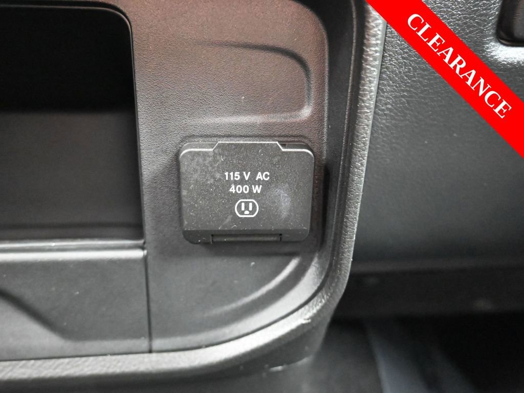 Used 2024 RAM 2500 Laramie w/ Safety Group image 32