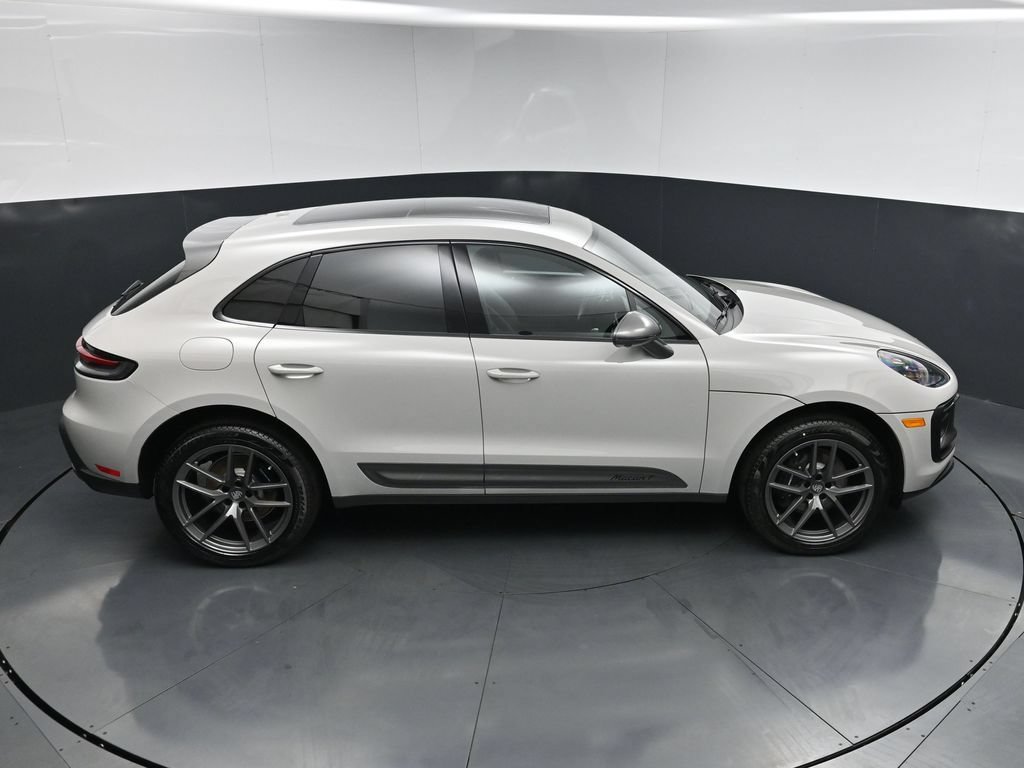 New 2026 Porsche Macan Turbo AWD/4WD image 19