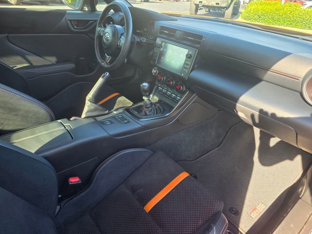 Used 2023 Toyota GR86 10th Anniversary SE RWD image 11