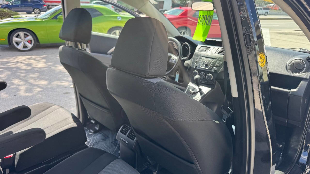 Used 2013 MAZDA MAZDA5 Sport image 13