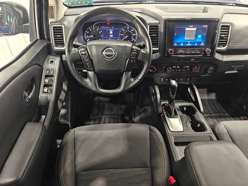 Used 2023 Nissan Frontier SV w/ Technology Package AWD/4WD image 4