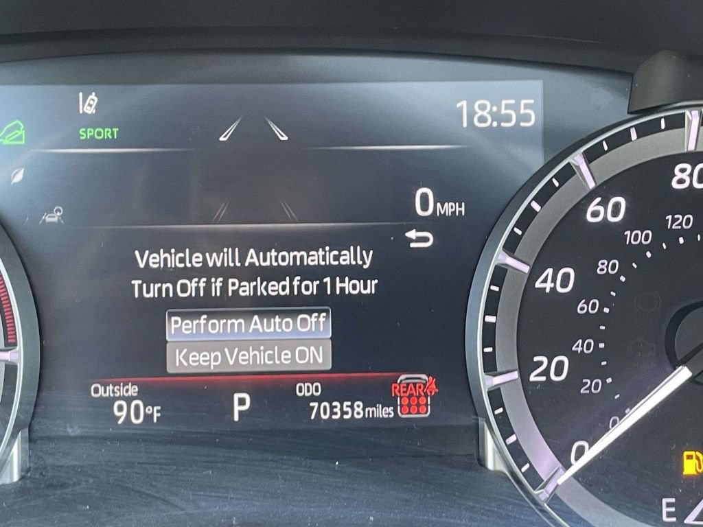 Used 2024 Toyota Highlander XLE AWD/4WD image 29