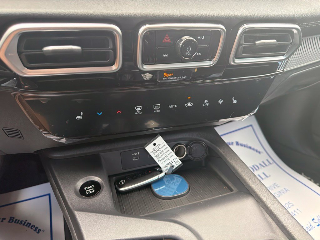 New 2027 Nissan Sentra SV w/ SV Convenience Package FWD image 21