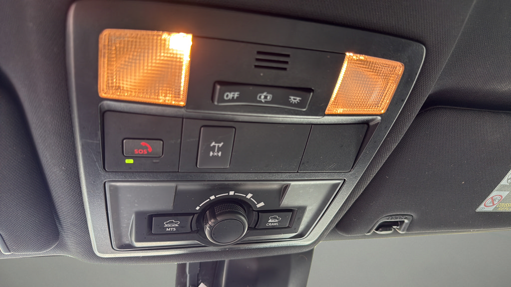 Used 2023 Toyota Tacoma TRD Off-Road AWD/4WD image 23