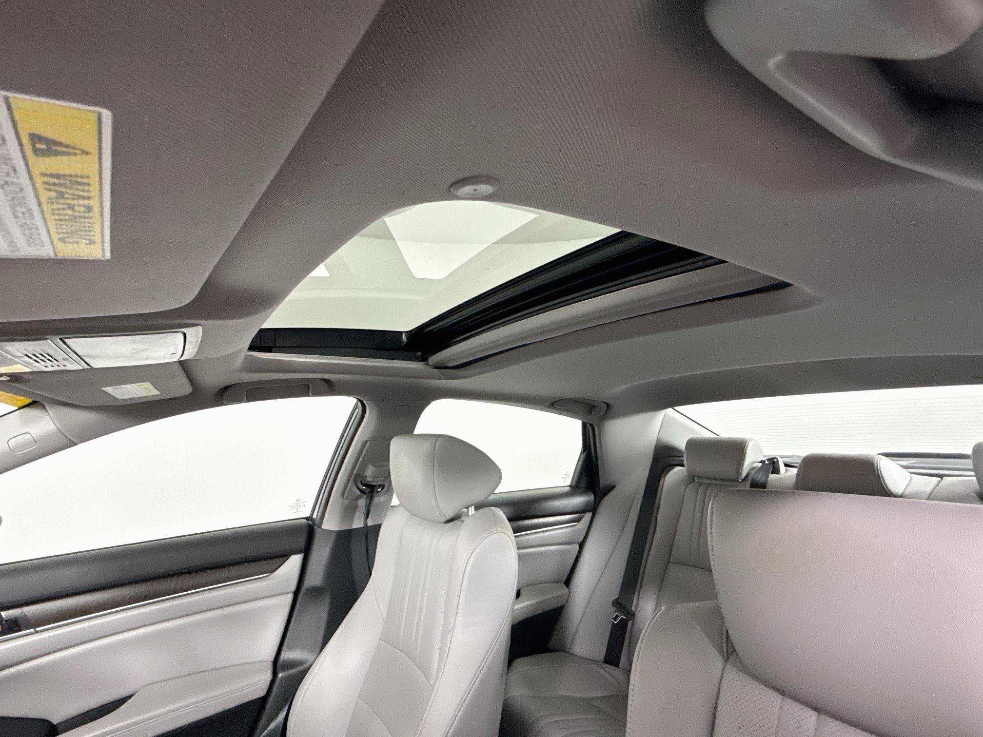 Used 2018 Honda Accord EX-L image 14