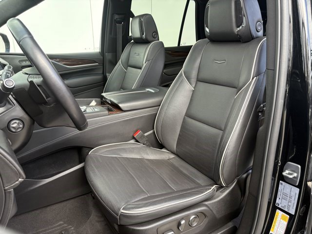 Certified 2023 Cadillac Escalade Premium Luxury w/ Performance Package image 11