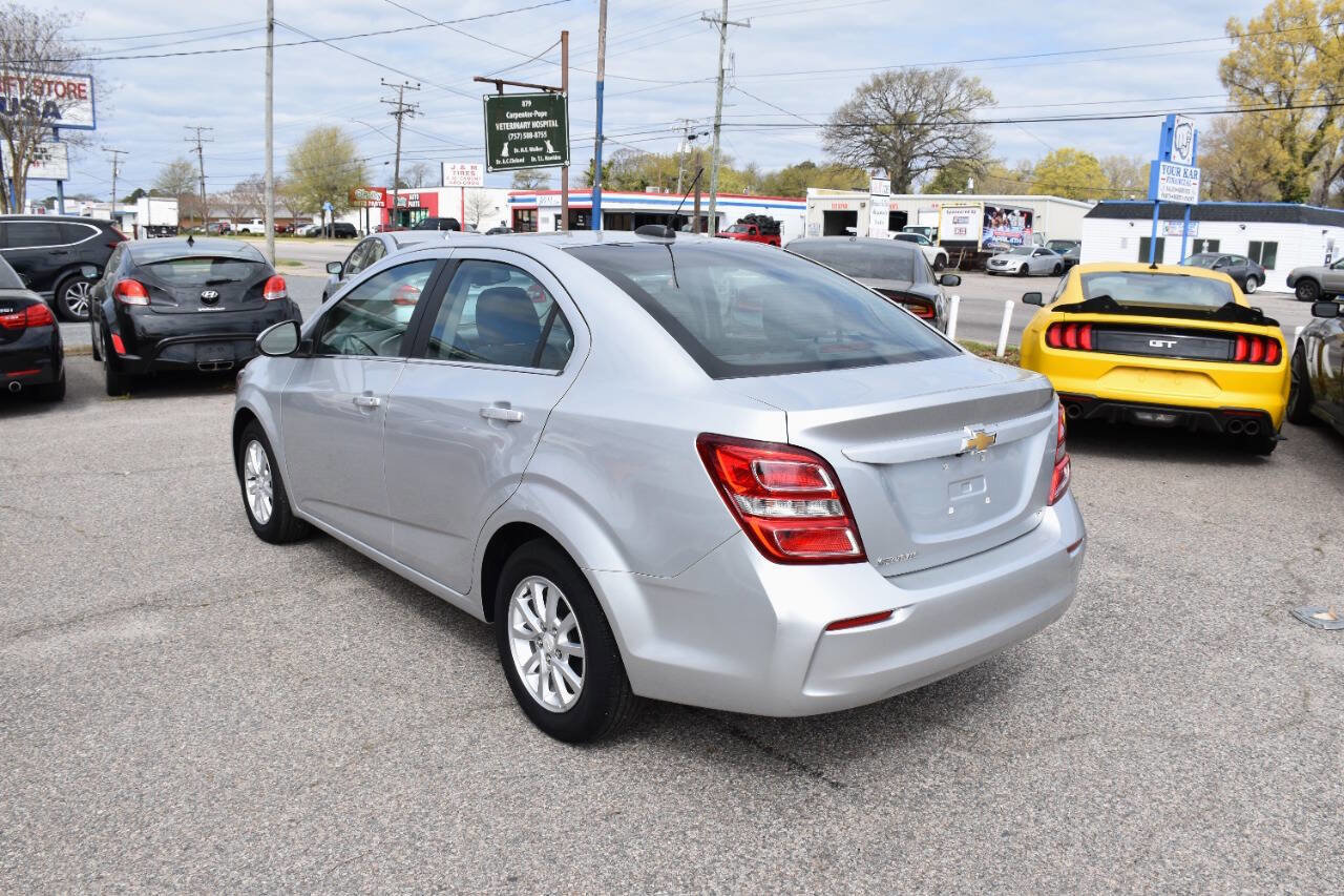 Used 2019 Chevrolet Sonic LT FWD image 8