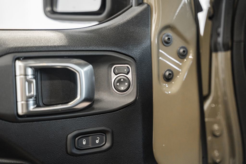 New 2026 Jeep Gladiator Sport image 39