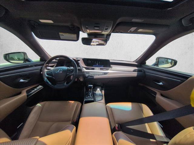 Used 2021 Lexus ES 350 w/ Premium Package FWD image 16