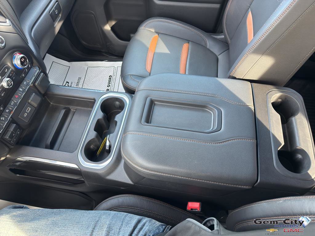 Used 2021 GMC Sierra 1500 AT4 image 25