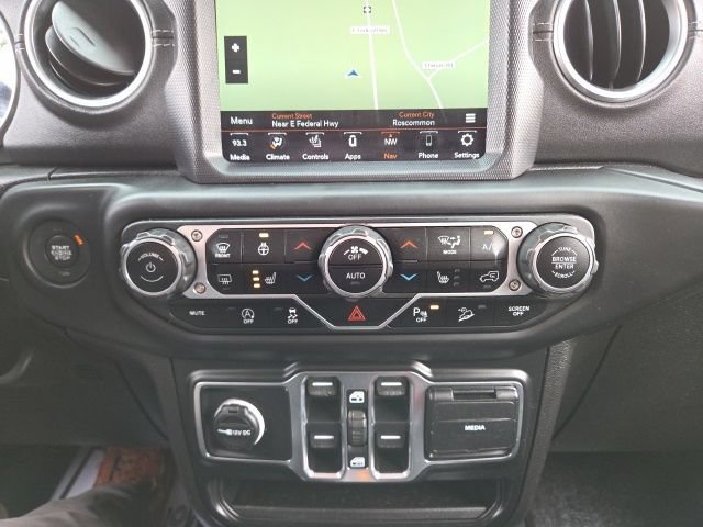 Used 2020 Jeep Wrangler Unlimited Sahara w/ Dual Top Group AWD/4WD image 63