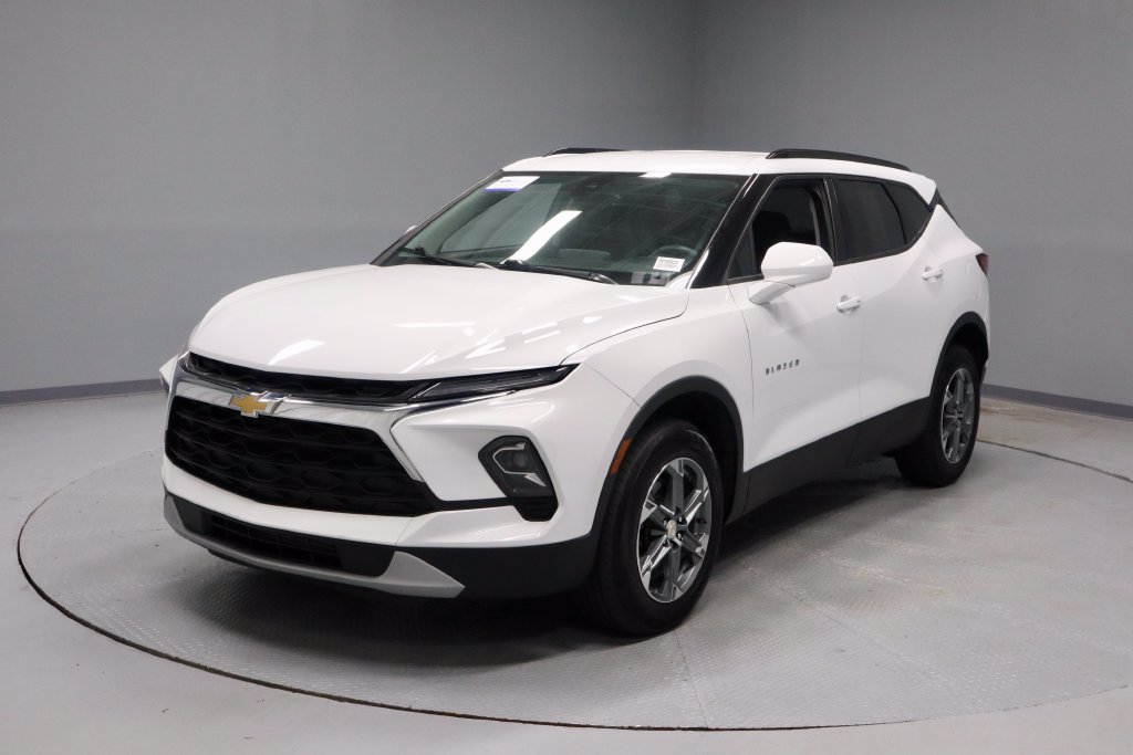 Used 2024 Chevrolet Blazer LT w/ Convenience Package FWD image 7