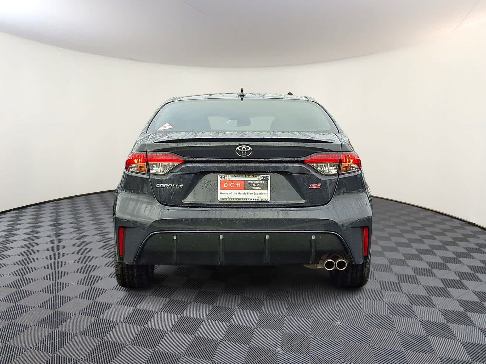 Used 2024 Toyota Corolla SE FWD image 6