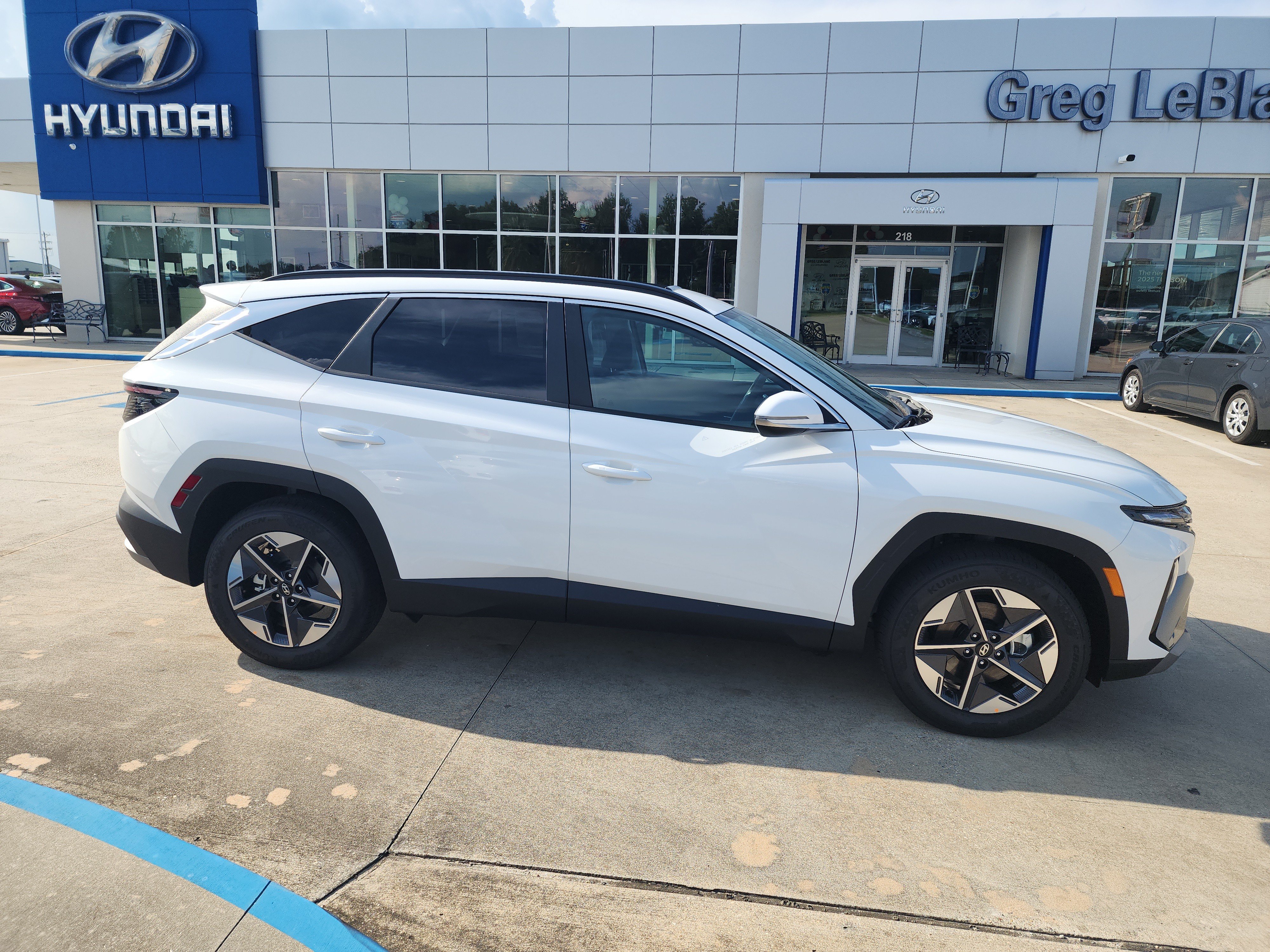 New 2026 Hyundai Tucson SEL FWD image 8