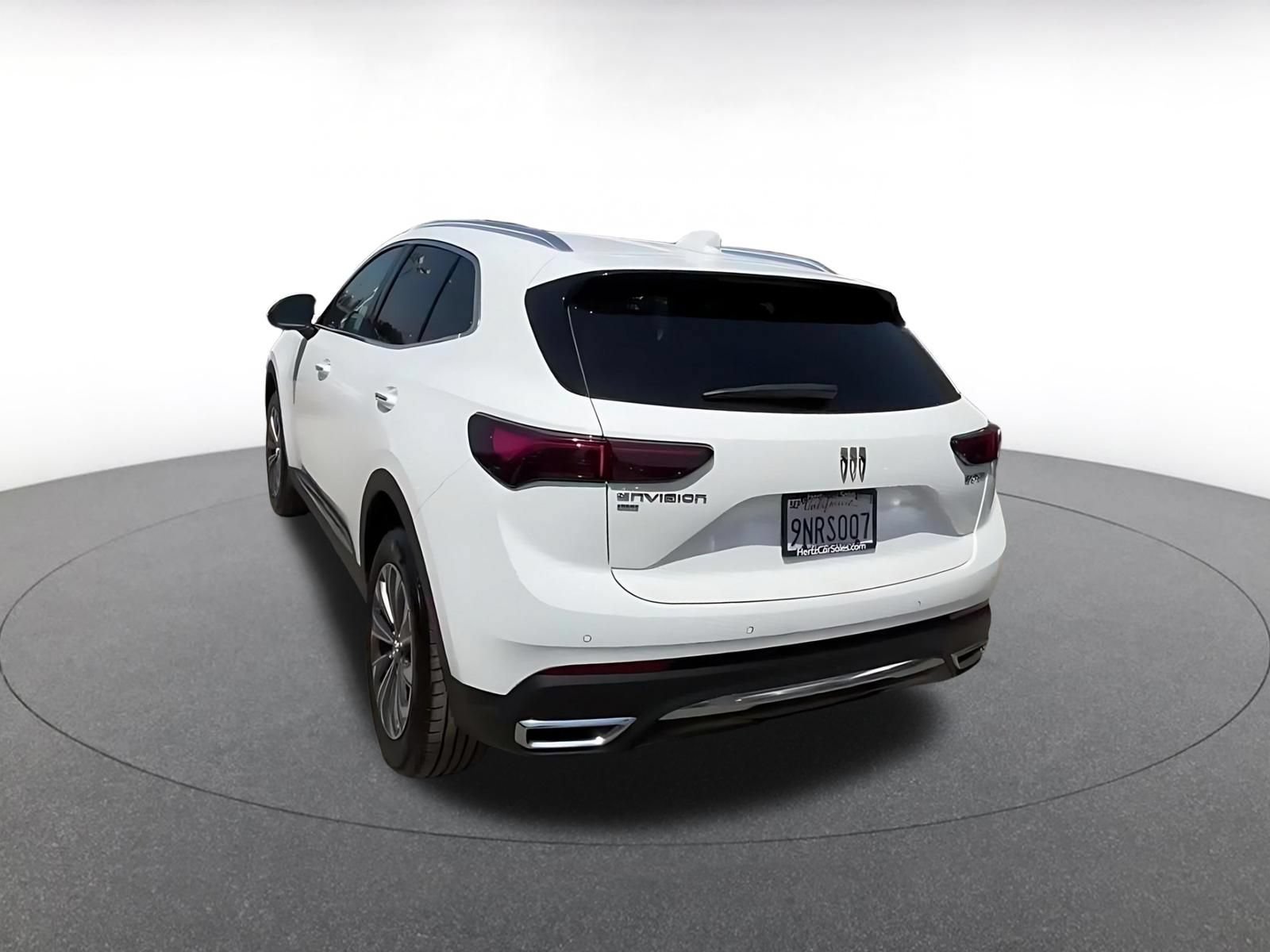 Used 2024 Buick Envision Preferred AWD/4WD image 10