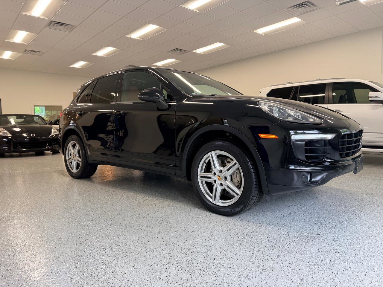Used 2016 Porsche Cayenne S AWD/4WD image 10
