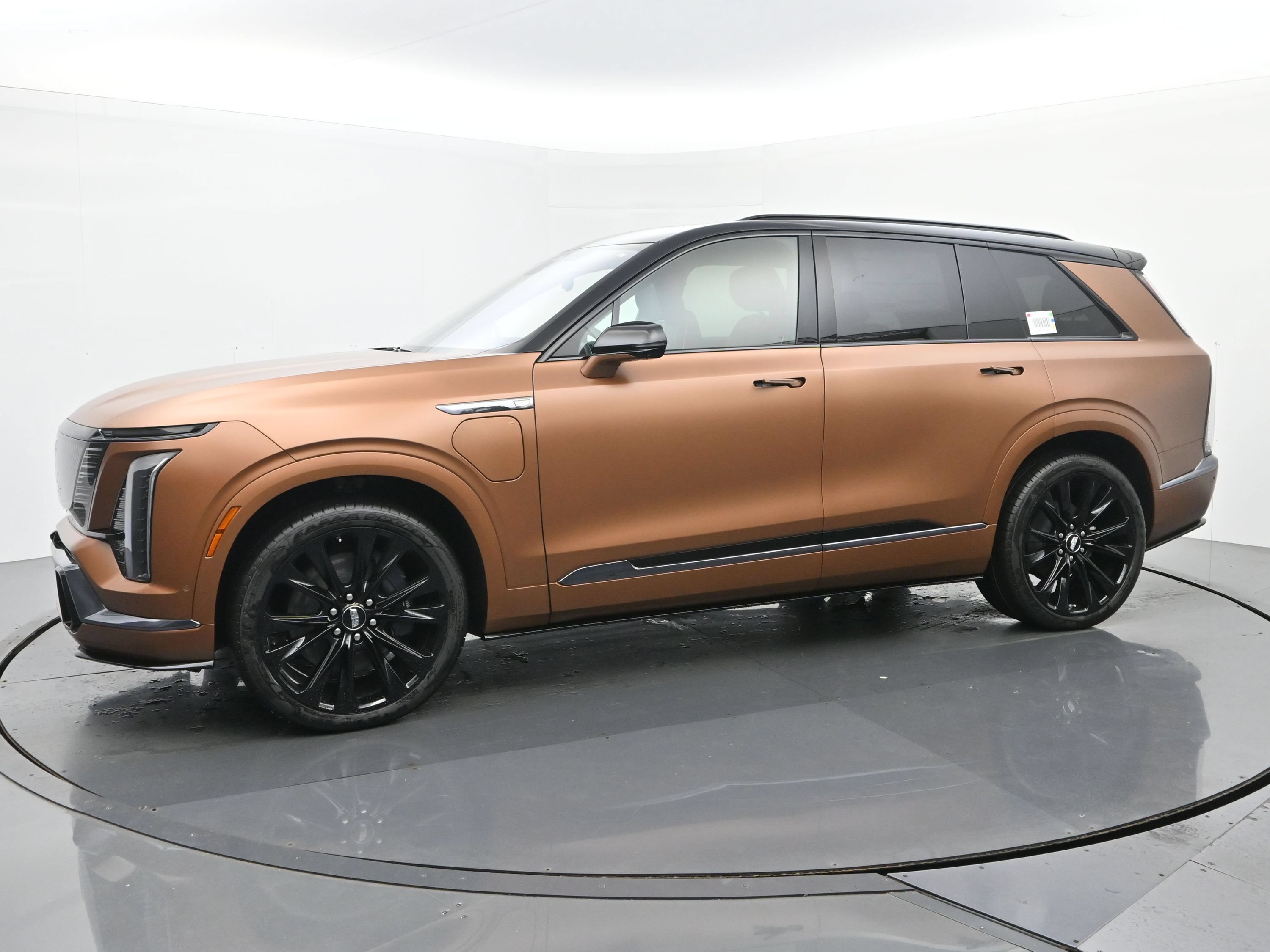 New 2027 Cadillac Vistiq Sport AWD/4WD image 2