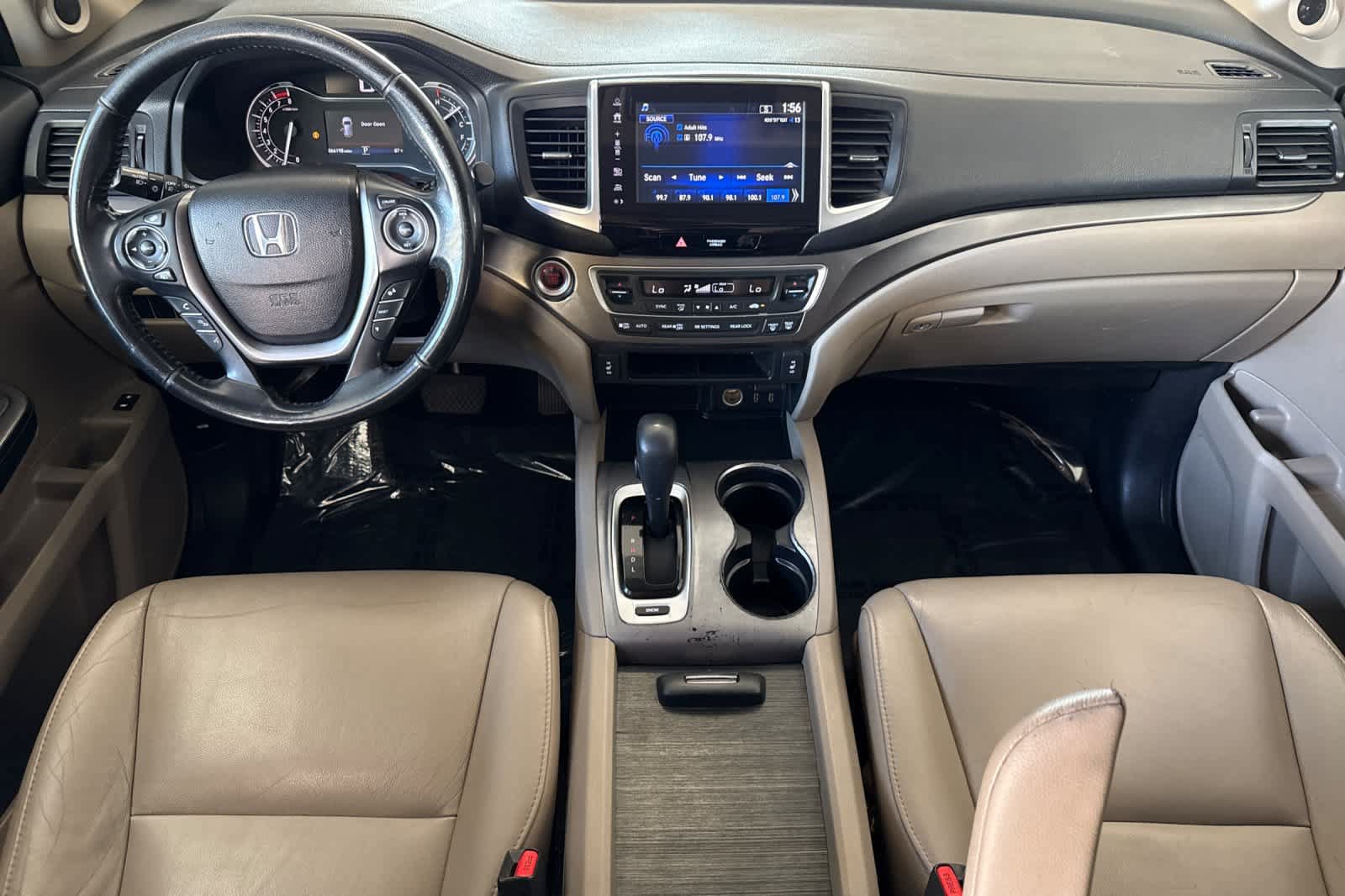 Used 2017 Honda Pilot EX-L image 3