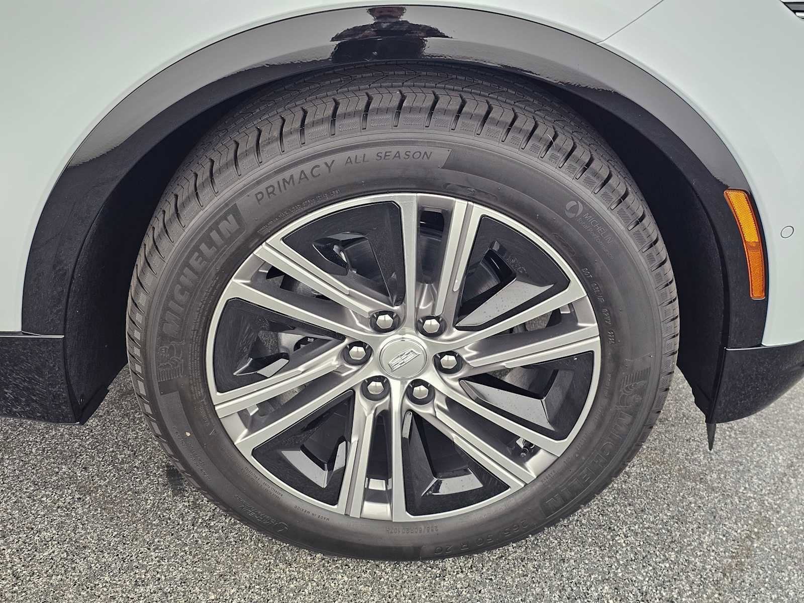 New 2026 Cadillac Lyriq Luxury image 9