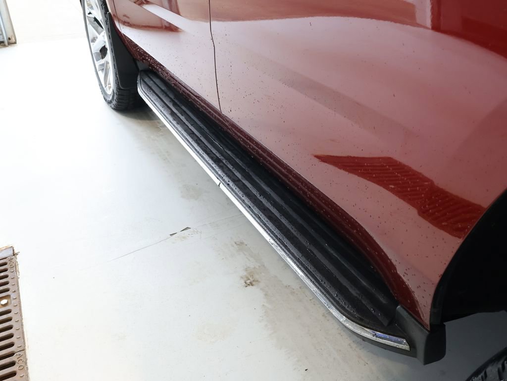 Used 2018 GMC Yukon SLT w/ Open Road Package image 10