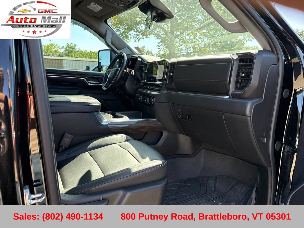 Used 2024 Chevrolet Silverado 2500 LT w/ Convenience Package AWD/4WD image 23