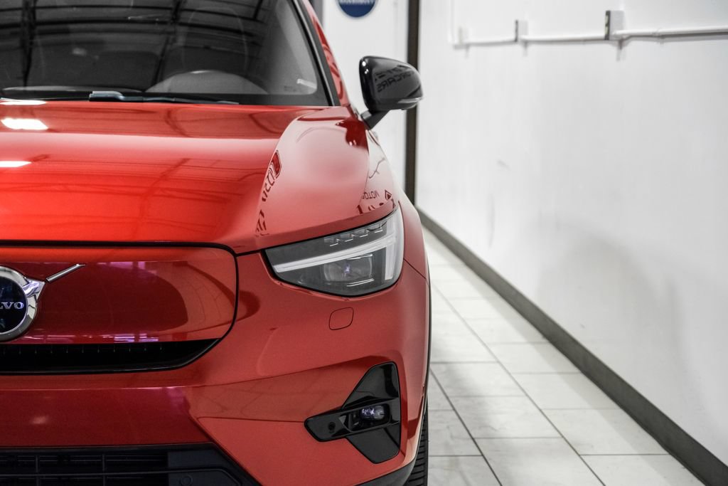 Used 2023 Volvo C40 P8 Recharge Ultimate w/ Protection Package Premier AWD/4WD image 44
