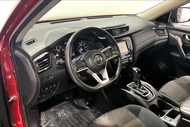 Used 2019 Nissan Rogue SV AWD/4WD image 22