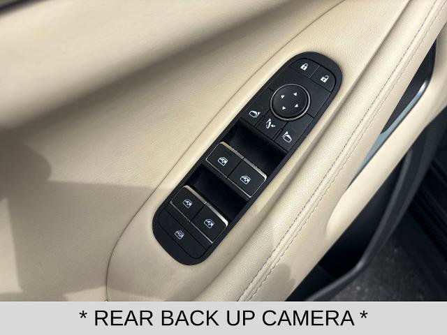 Certified 2023 INFINITI QX60 Luxe w/ Performance Audio Package image 11